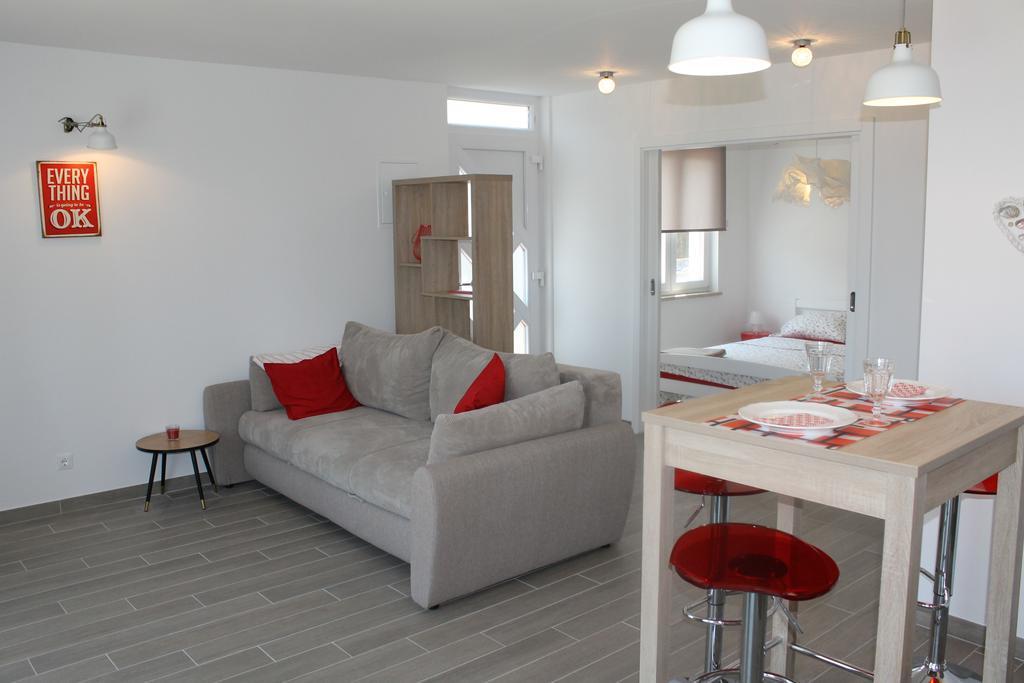 Apartments Mala 察夫塔特 外观 照片